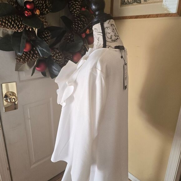 Gracia Elegant White Ruffle Blouse - Picture 3 of 9